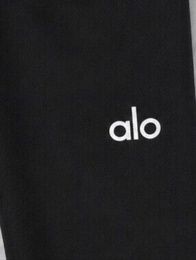 ALO Yoga Black Cropped Zip Hoodie